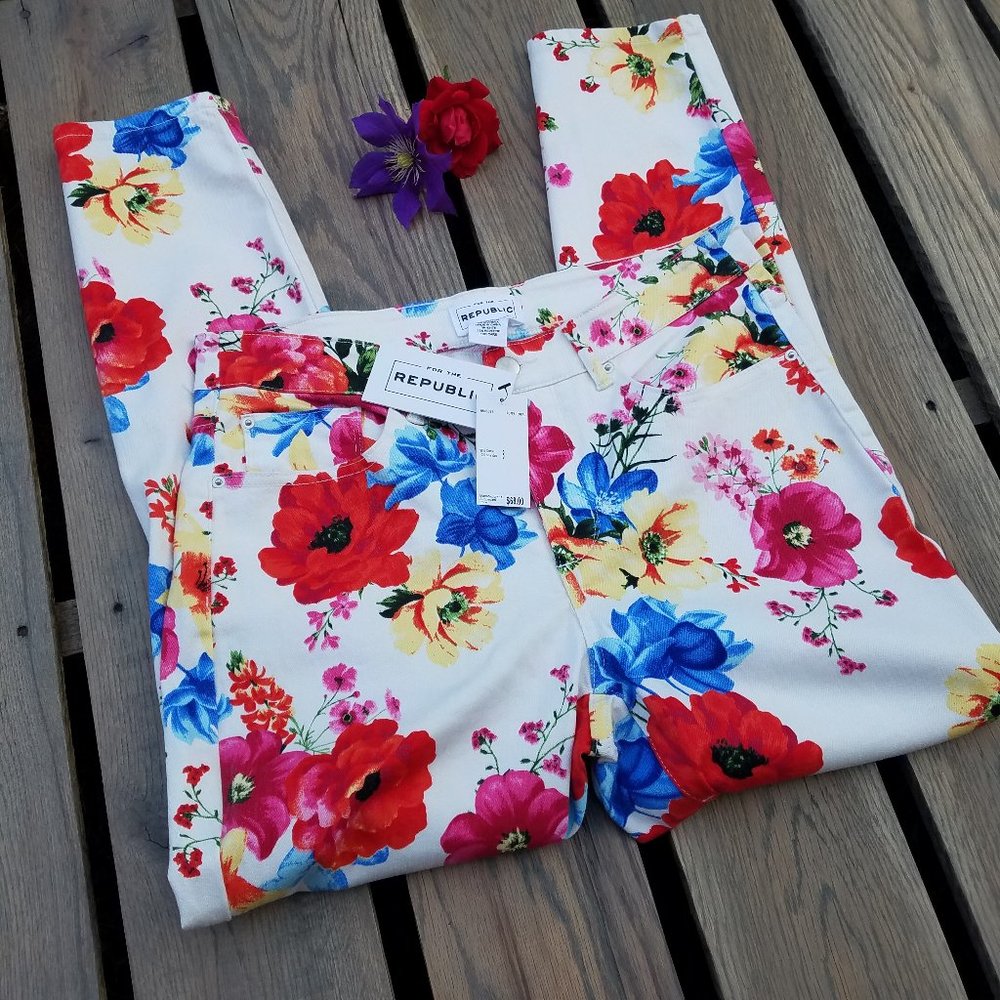 Republic Vibrant Red Floral Print Pants NWT Sz 8